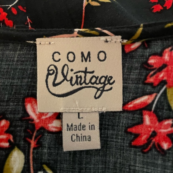 Black Floral Toe Front Blouse - L - Picture 8 of 10